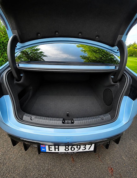 BYD Seal 12 of 12