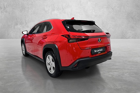 Lexus UX300e