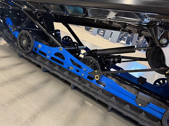 Polaris Polaris Titan 650 Nordic Pro 7 of 7