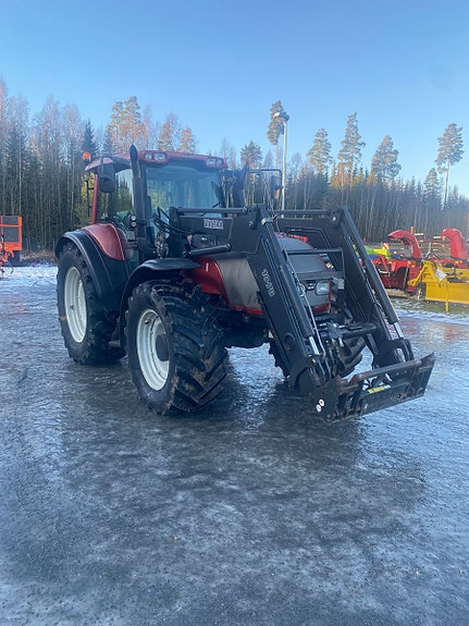 Valtra T150 2005, kr 425 000,-