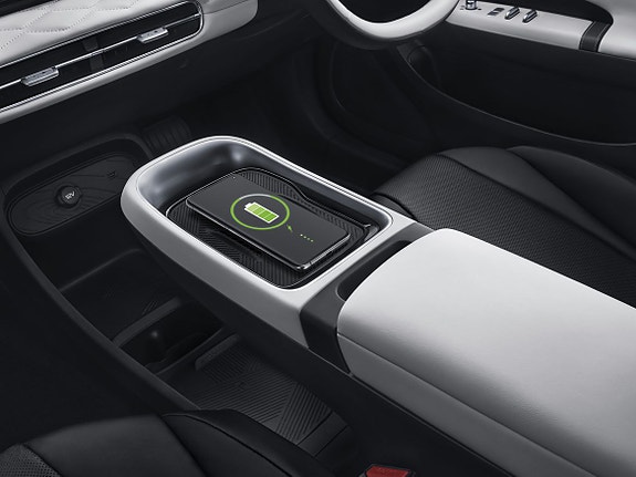 Dongfeng Box 18 of 20