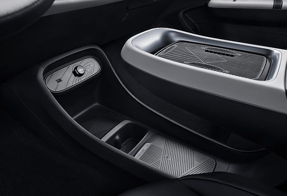 Dongfeng Box 16 of 20