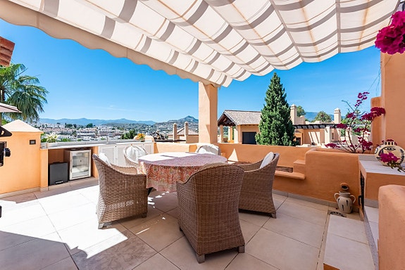 Eksklusiv duplex-penthouse med 3 soverom, jacuzzi, badstue og 150 m² terrasser