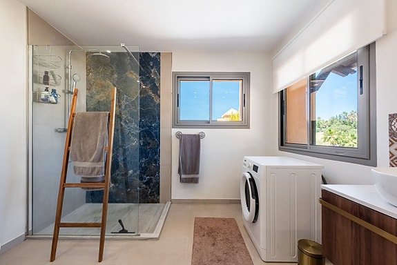 Eksklusiv duplex-penthouse med 3 soverom, jacuzzi, badstue og 150 m² terrasser