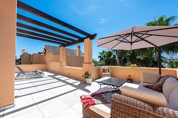 Eksklusiv duplex-penthouse med 3 soverom, jacuzzi, badstue og 150 m² terrasser