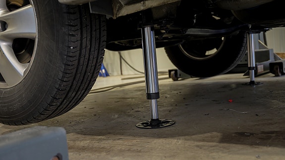 Amplo støtteben-system