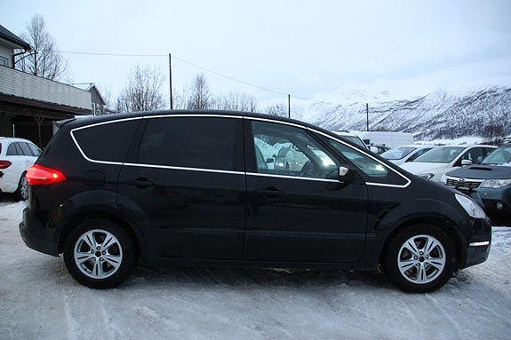 Ford S-MAX 4 of 16