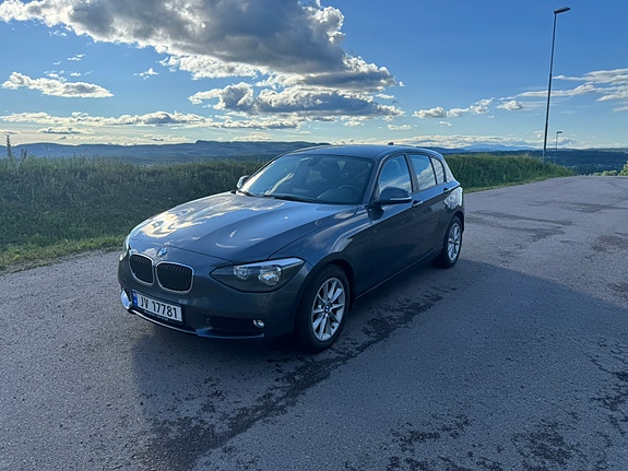 BMW 114d 2 of 5