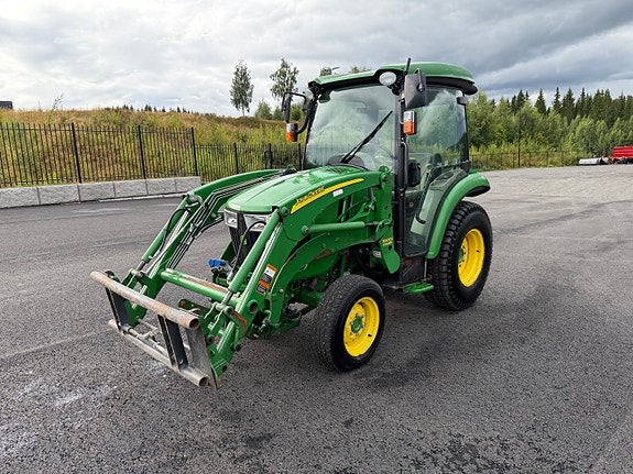 John Deere 3045 R 2 of 30