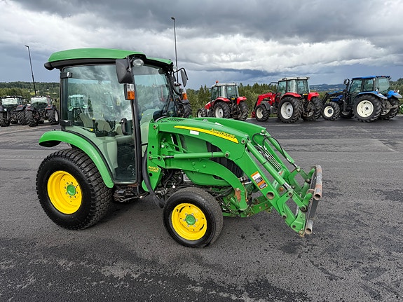 John Deere 3045 R 20 of 30