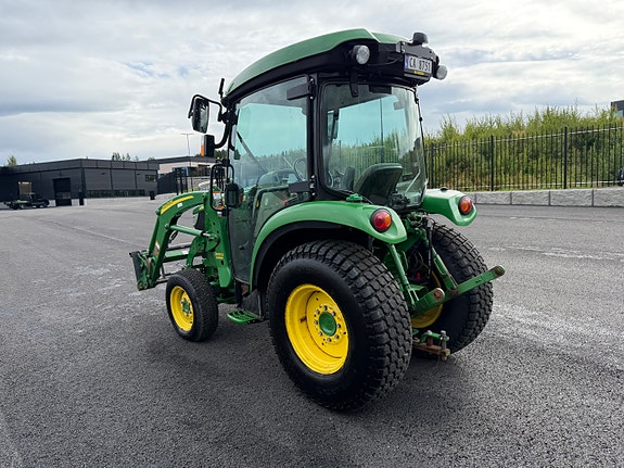 John Deere 3045 R 11 of 30