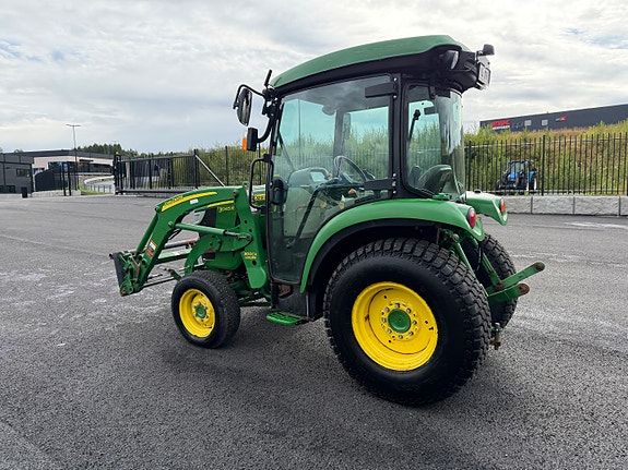 John Deere 3045 R 8 of 30