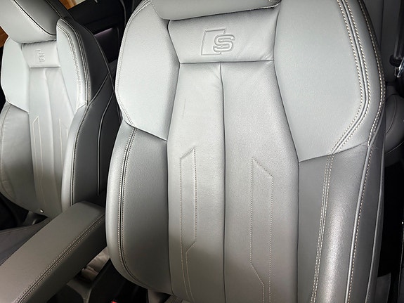 Audi Q4 e-tron 26 of 30