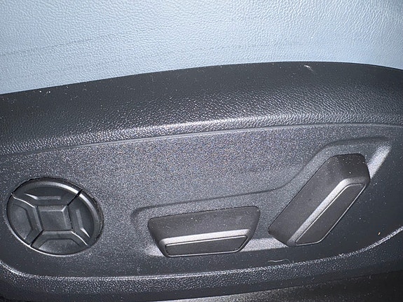 Audi Q4 e-tron 25 of 30