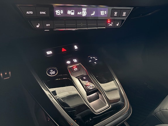 Audi Q4 e-tron 21 of 30