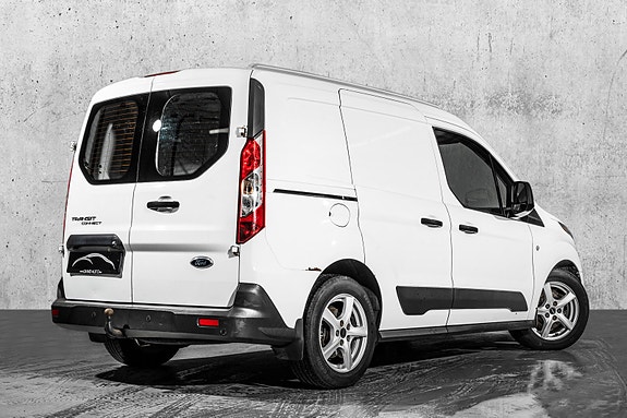 Ford Transit Connect 2 of 22