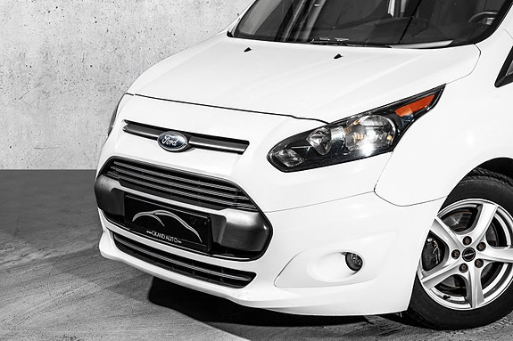Ford Transit Connect 5 of 22