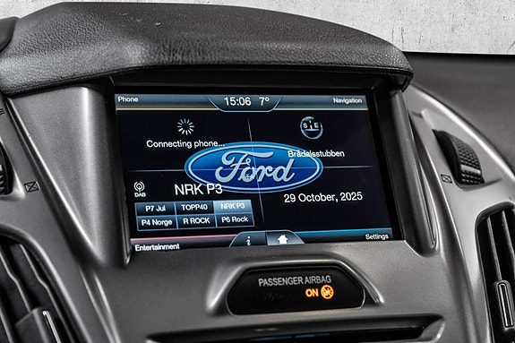 Ford Transit Connect 17 of 22