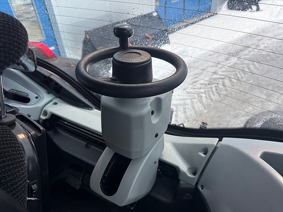 Valtra T234 Direct Med Twin Track 2018, kr 895 000,-