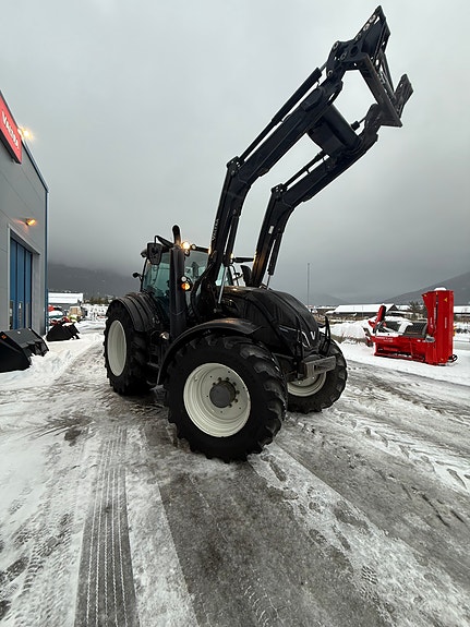 Valtra T234 Direct Med Twin Track 2018, kr 895 000,-