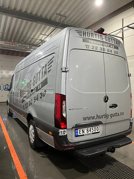 Mercedes-Benz Sprinter-Klasse 4 of 5