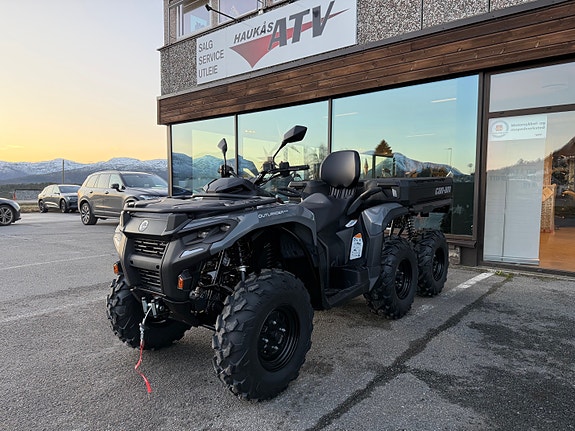 Can-Am Outlander 6x6 Max DPS 700 3 of 6