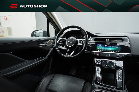 Jaguar I-PACE 18 of 30