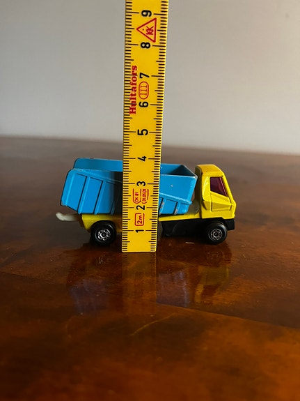Product image 2 of 9