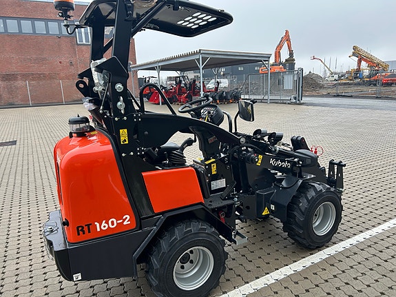 Kubota RT160-2 5 of 6