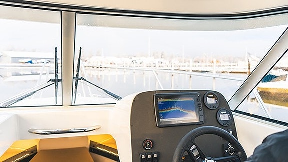 AMT 215 Pilothouse med 150 hk Yamaha. SOMMERKAMPANJE - SPAR 230.000 kr! 7 of 22