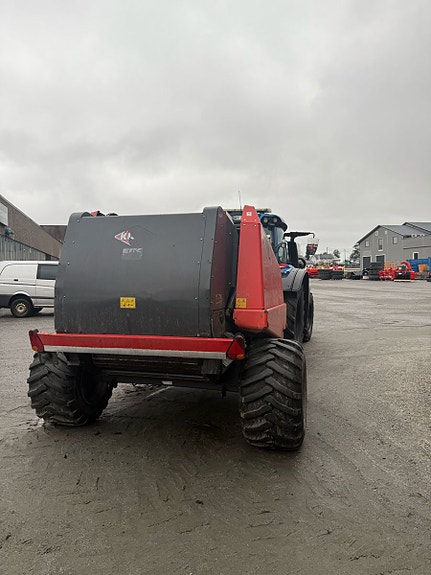 Kuhn FB 2135