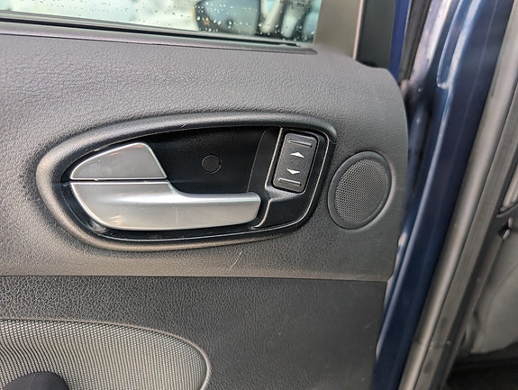 Ford S-MAX 19 of 24