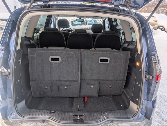 Ford S-MAX 21 of 24
