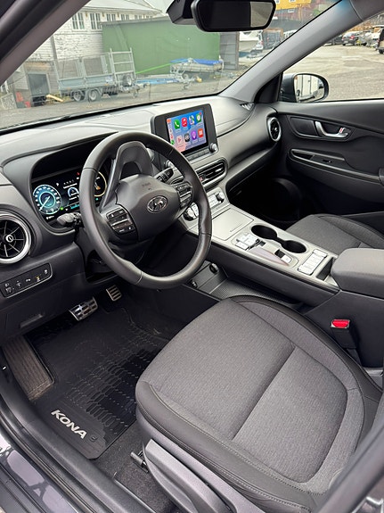 Hyundai Kona 12 of 13