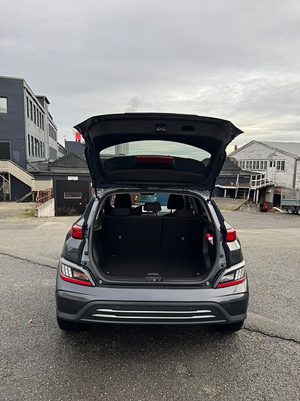 Hyundai Kona 13 of 13