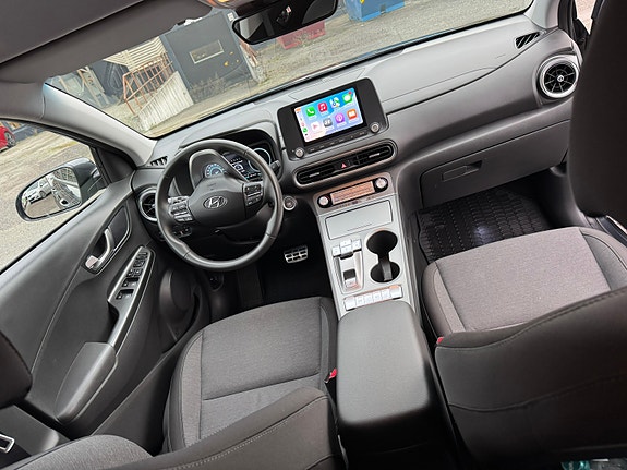 Hyundai Kona 8 of 13
