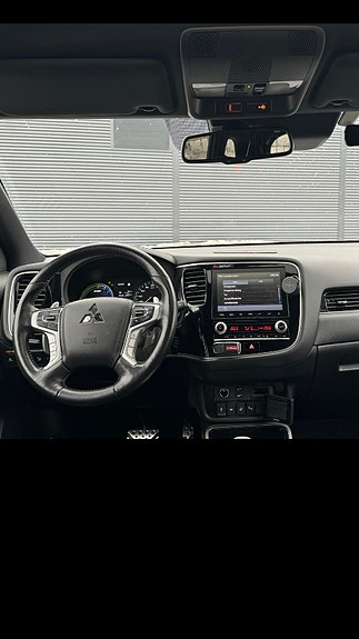 Mitsubishi Outlander 14 of 16