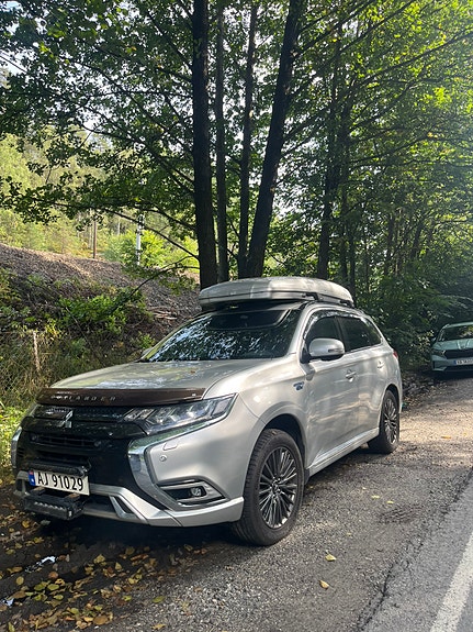 Mitsubishi Outlander 4 of 16