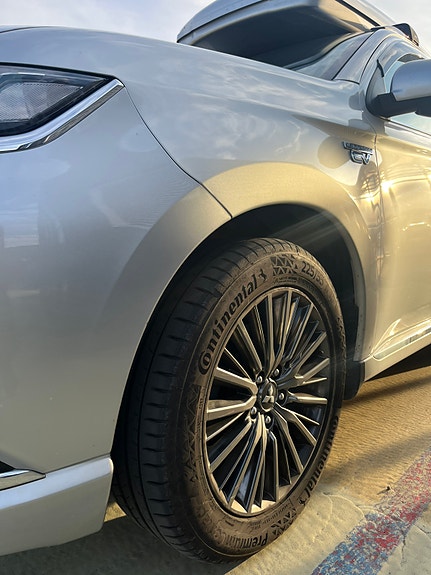 Mitsubishi Outlander 5 of 16