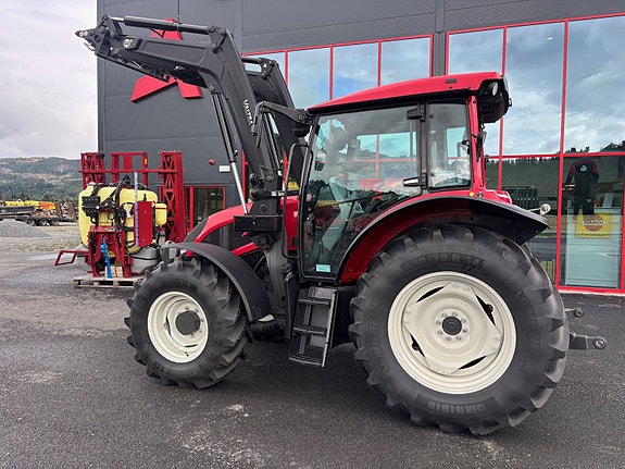 Valtra A105 H4 2025, kr 779 000,-
