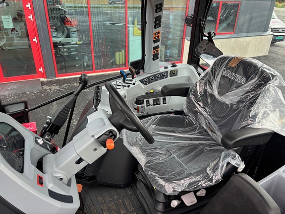 Valtra A105 H4 2025, kr 779 000,-