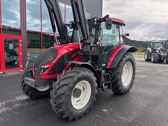 Valtra A105 H4 2025, kr 779 000,-