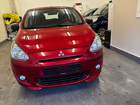 Mitsubishi Space Star 17 of 30