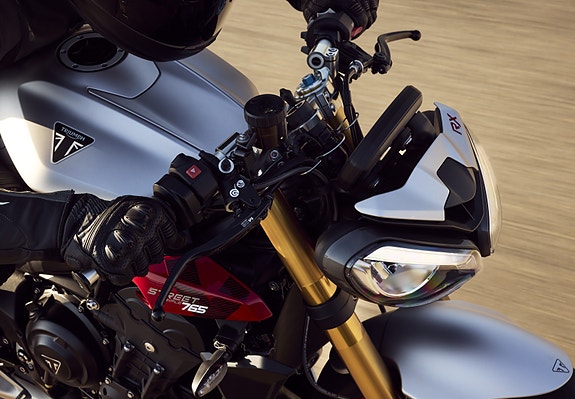 Triumph Street Triple 765 RX - Nyhet 2026 5 of 12