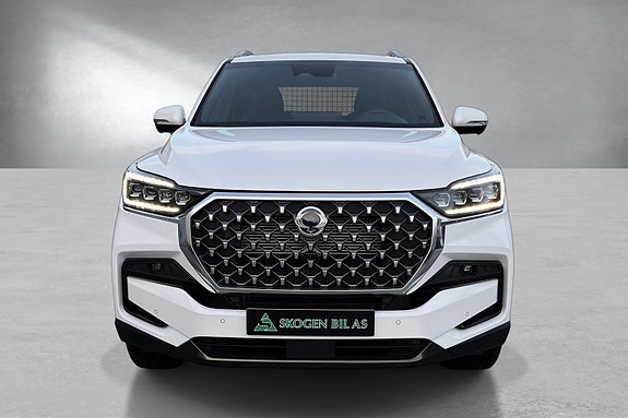 KGM Rexton 9 of 30