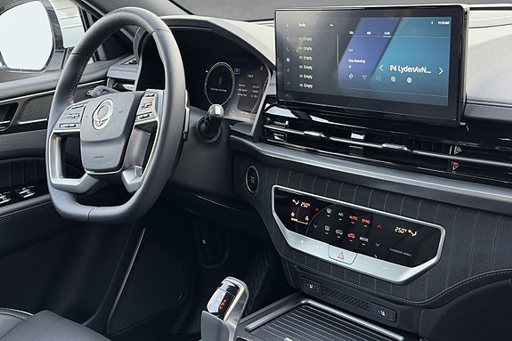 KGM Rexton 15 of 30