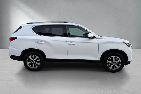 KGM Rexton 7 of 30