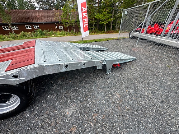 HUMMEL 6 Tonns Maskinhenger 10 of 17