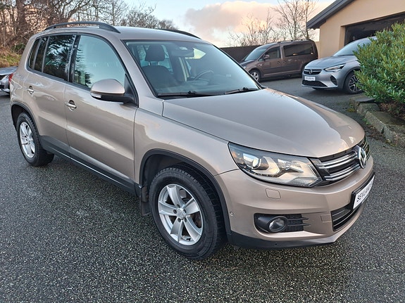 Volkswagen Tiguan 3 of 30