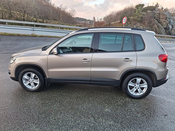 Volkswagen Tiguan 10 of 30